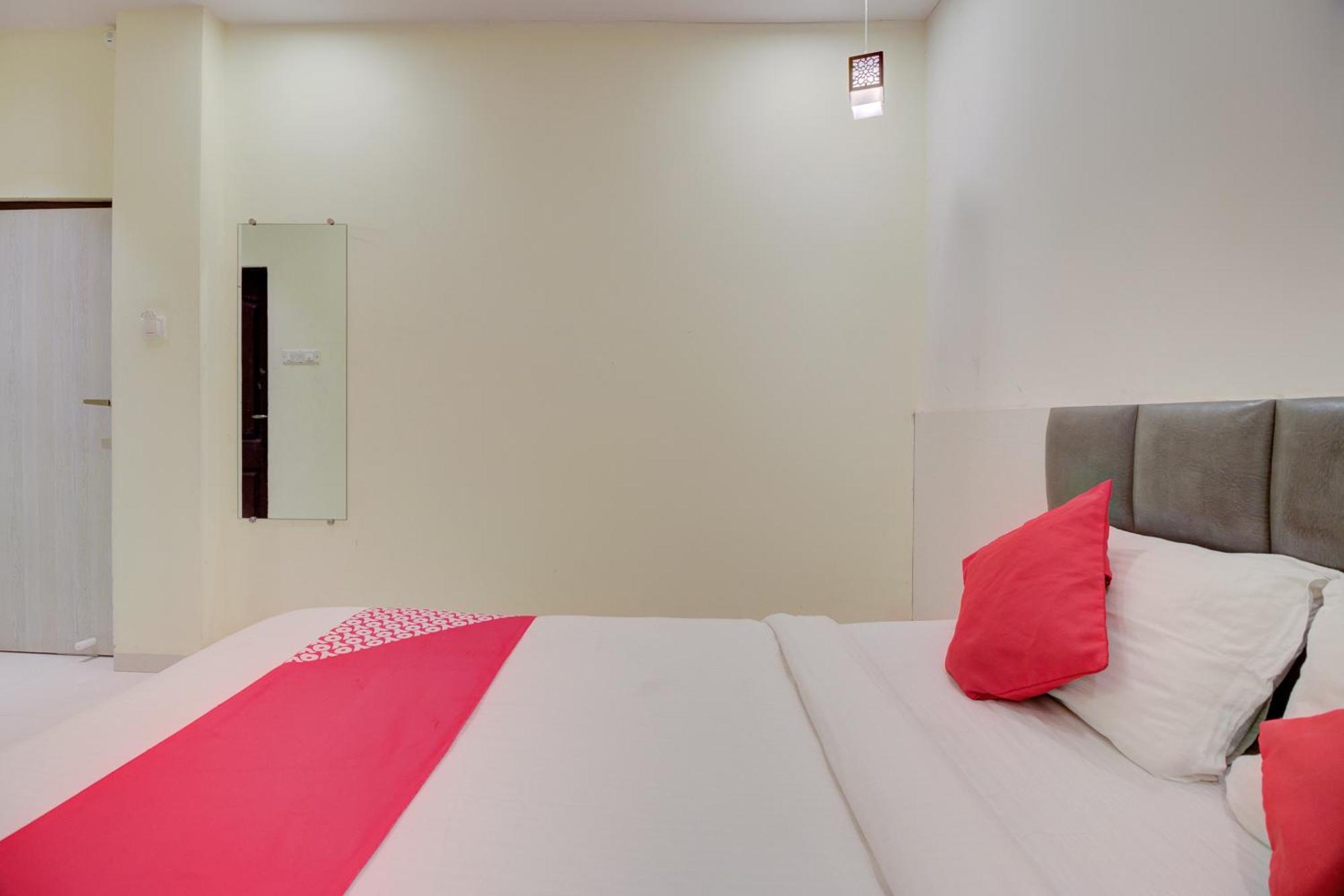 Hotel O Royal Orbit Мумбаи Экстерьер фото